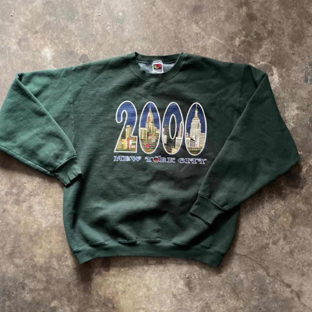 Fruit Of The Loom “2000” New York City Sweatshirt